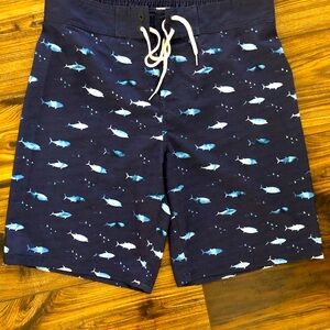 Men’s swim trunks size L